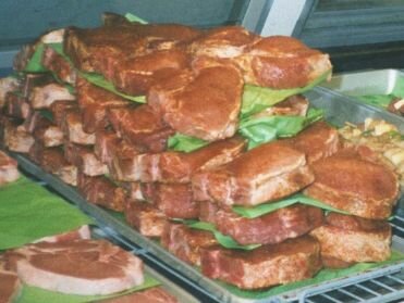 stuffed pork chops_8.jpg (24210 bytes)